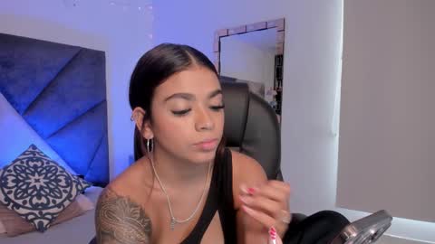 Snapshot of giafu chatting on 01-16-26, 06:12 Gia online show from 01-16-26, 06:12