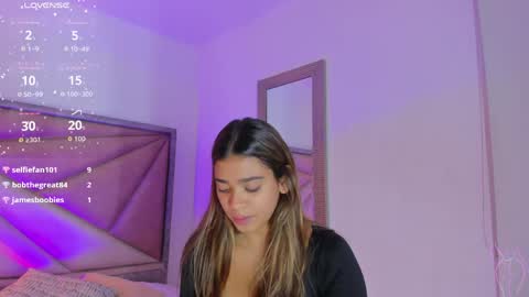Gia  online show from 05-19-26, 12:49