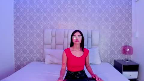 Snapshot of giana_bravoo chatting on 06-23-26, 02:15 giana_bravoo online show from 06-23-26, 02:15