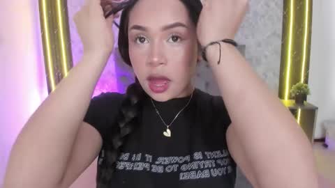 Snapshot of giannaslimjb chatting on 02-26-26, 07:35 giannaslimjb online show from 02-26-26, 07:35