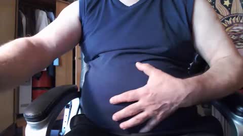 Snapshot of gianni9000000 chatting on 05-28-26, 11:51 Gianni9000000 online show from 05-28-26, 11:51