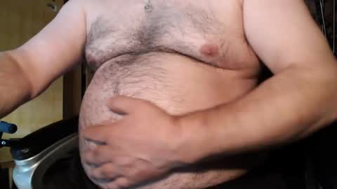 Snapshot of gianni9000000 chatting on 06-14-26, 03:58 Gianni9000000 online show from 06-14-26, 03:58