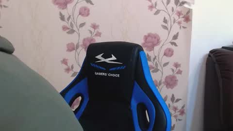 Snapshot of gianni_lion chatting on 03-02-26, 10:22 Gianni online show from 03-02-26, 10:22