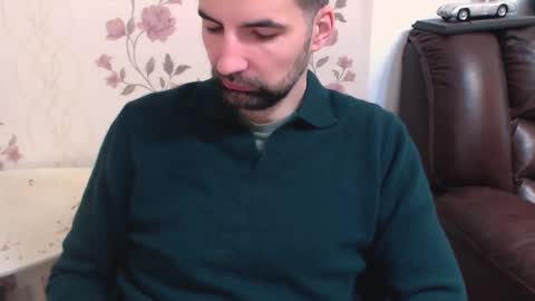 Snapshot of gianni_lion chatting on 03-08-26, 10:08 Gianni online show from 03-08-26, 10:08