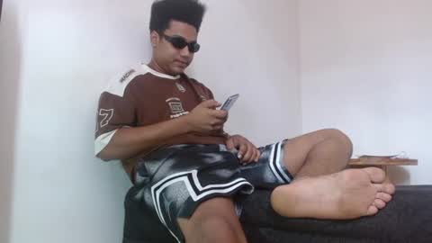 Snapshot of giant_feet chatting on 07-05-26, 04:36 BOSS online show from 07-05-26, 04:36