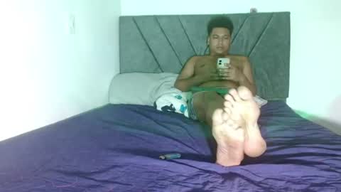 Snapshot of giant_feet chatting on 08-03-26, 01:26 BOSS online show from 08-03-26, 01:26