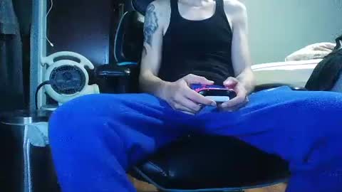 giantdick4u1991 online show from 09-18-25, 08:33