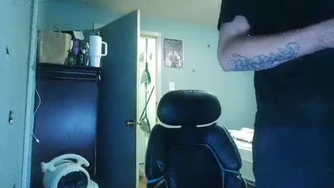 giantdick4u1991 online show from 09-30-25, 04:56