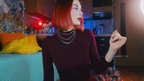 Eva online show from 12-24-24, 11:33