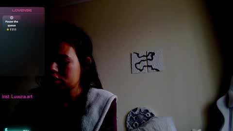 Snapshot of giavibey chatting on 03-26-26, 09:15 giavibey online show from 03-26-26, 09:15