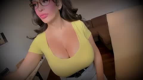Snapshot of giftedgirl4u chatting on 07-27-26, 01:12 Ms. Abby - IF YOU DEMAND I DEMAND ASWELL- online show from 07-27-26, 01:12