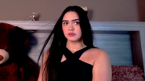 Snapshot of gigi_wilden chatting on 02-19-25, 11:06 gigi wilden online show from 02-19-25, 11:06