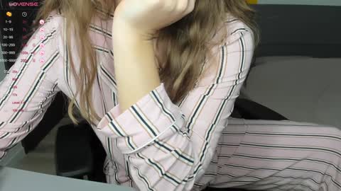 Snapshot of gigihadd chatting on 01-05-25, 07:39 gigihadd online show from 01-05-25, 07:39