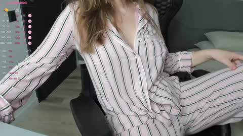 Snapshot of gigihadd chatting on 01-21-25, 02:59 gigihadd online show from 01-21-25, 02:59