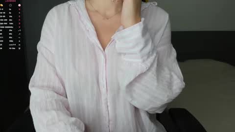 Snapshot of gigihadd chatting on 09-12-25, 05:35 gigihadd online show from 09-12-25, 05:35