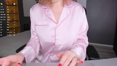 Snapshot of gigihadd chatting on 02-09-26, 04:22 gigihadd online show from 02-09-26, 04:22