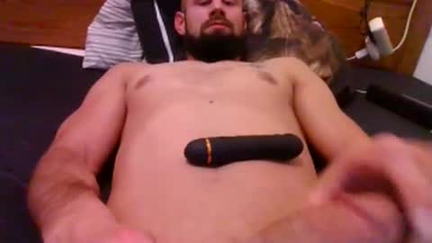 Snapshot of gigollo65 chatting on 02-27-25, 01:38 Moki online show from 02-27-25, 01:38