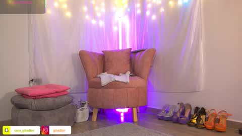 Snapshot of giiadior1 chatting on 11-14-25, 12:26 GiiaDior online show from 11-14-25, 12:26