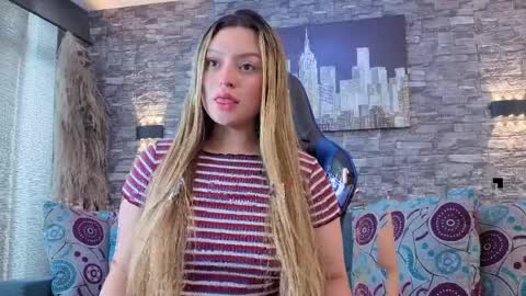 Snapshot of giigii_hadidd chatting on 04-11-26, 08:02 Giigii Hadid online show from 04-11-26, 08:02