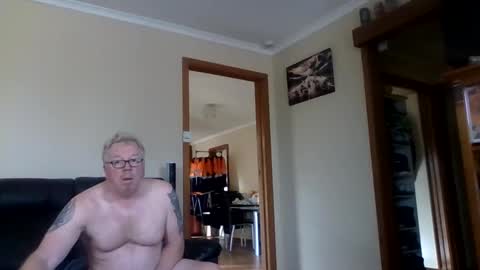 gimmmieoooo online show from 05-15-26, 11:34