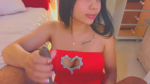 O GINA AND AKEMI    online show from 01-07-26, 04:59