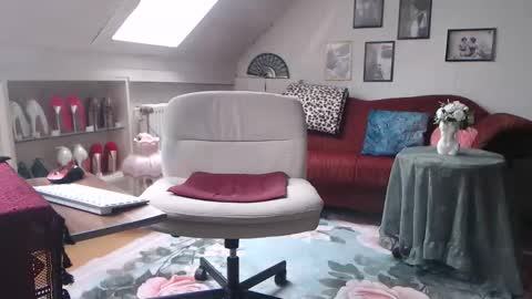 Gina online show from 03-15-26, 12:55