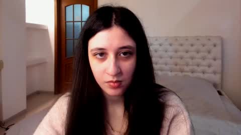 Snapshot of ginablum chatting on 02-17-25, 08:41 Kate online show from 02-17-25, 08:41