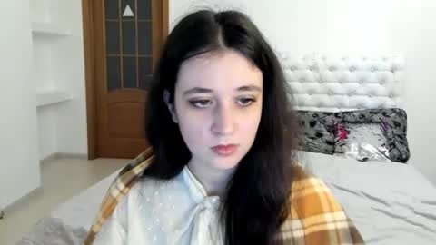 Snapshot of ginablum chatting on 10-20-25, 07:53 Kate online show from 10-20-25, 07:53