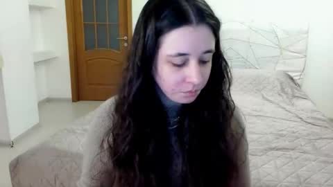 Snapshot of ginablum chatting on 12-22-25, 08:55 Kate online show from 12-22-25, 08:55