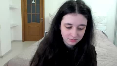 Snapshot of ginablum chatting on 02-07-26, 09:57 Kate online show from 02-07-26, 09:57