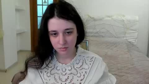 Snapshot of ginablum chatting on 02-15-26, 09:30 Kate online show from 02-15-26, 09:30