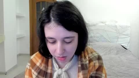 Snapshot of ginablum chatting on 02-17-26, 08:22 Kate online show from 02-17-26, 08:22