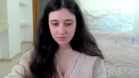 Snapshot of ginablum chatting on 02-22-26, 10:58 Kate online show from 02-22-26, 10:58