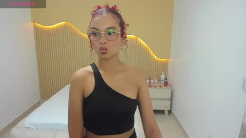  G I A N A  online show from 05-26-26, 08:05