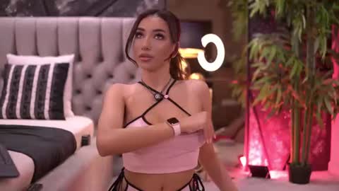 Gina online show from 06-22-26, 08:39