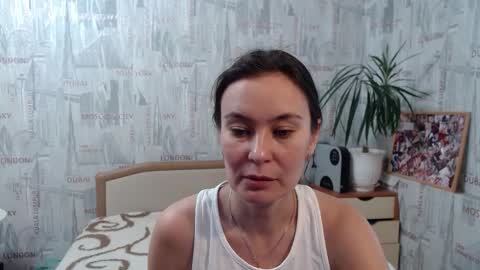 ginaxsoulah   online show from 10-03-25, 09:28