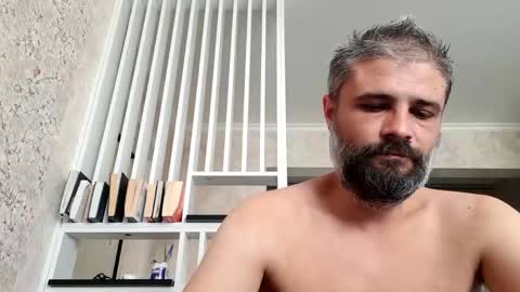 Snapshot of gindrie chatting on 09-12-25, 02:06 Gabriel online show from 09-12-25, 02:06