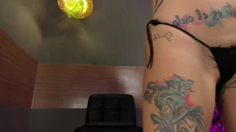 Snapshot of ginebraafxx_ chatting on 05-21-26, 02:24 Ginebra online show from 05-21-26, 02:24