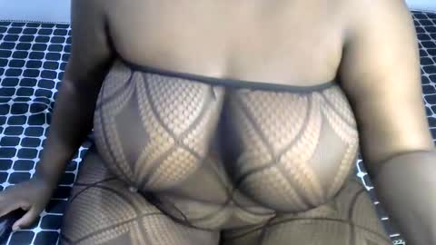ginger_babes1 online show from 11-09-25, 10:19