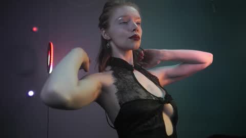        im expecting 350 thumbs up on my altar   online show from 01-13-26, 10:15