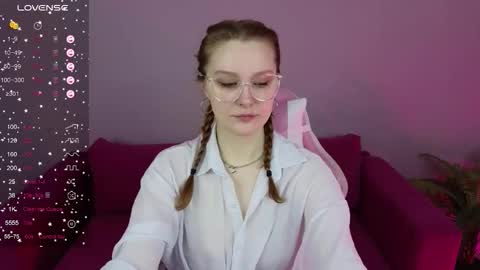 Snapshot of ginger_kristin chatting on 03-09-26, 12:58 Ginger online show from 03-09-26, 12:58