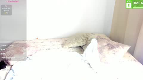 Snapshot of ginger_smil chatting on 01-27-25, 02:35 Diana online show from 01-27-25, 02:35