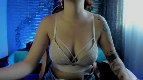 Snapshot of ginger_sweetty chatting on 12-01-25, 09:09 Ginger online show from 12-01-25, 09:09