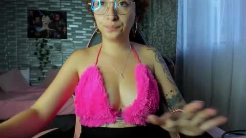 Snapshot of ginger_sweetty chatting on 01-15-26, 11:08 Ginger online show from 01-15-26, 11:08