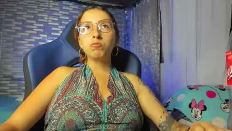 Snapshot of ginger_sweetty chatting on 05-07-26, 12:05 Ginger online show from 05-07-26, 12:05