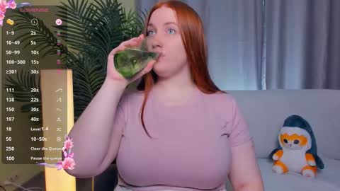 Snapshot of ginger_twinkle chatting on 09-19-25, 07:32 Ginger online show from 09-19-25, 07:32