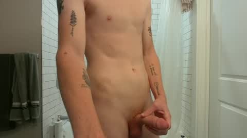 Snapshot of gingerbr3ad121 chatting on 10-04-25, 04:49 Gingerbr3ad121 online show from 10-04-25, 04:49