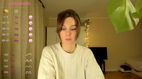 Snapshot of gingerbread__house chatting on 11-04-25, 07:02 Vasilisa online show from 11-04-25, 07:02