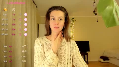 Snapshot of gingerbread__house chatting on 11-06-25, 04:30 Vasilisa online show from 11-06-25, 04:30