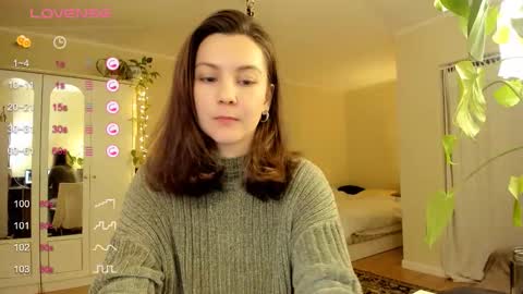 Snapshot of gingerbread__house chatting on 11-29-25, 12:52 Vasilisa online show from 11-29-25, 12:52